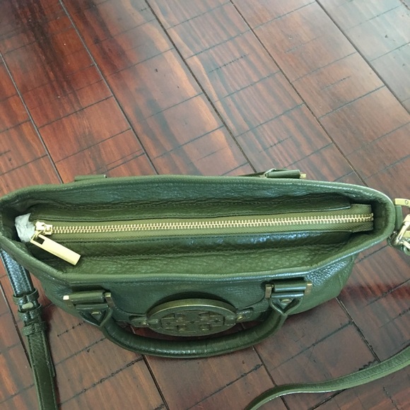 TORY BURCH Crossbody Purse - Picture 5 of 8